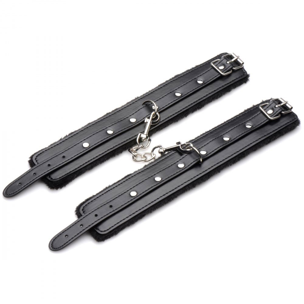 hook up  piece plush bondage set black 