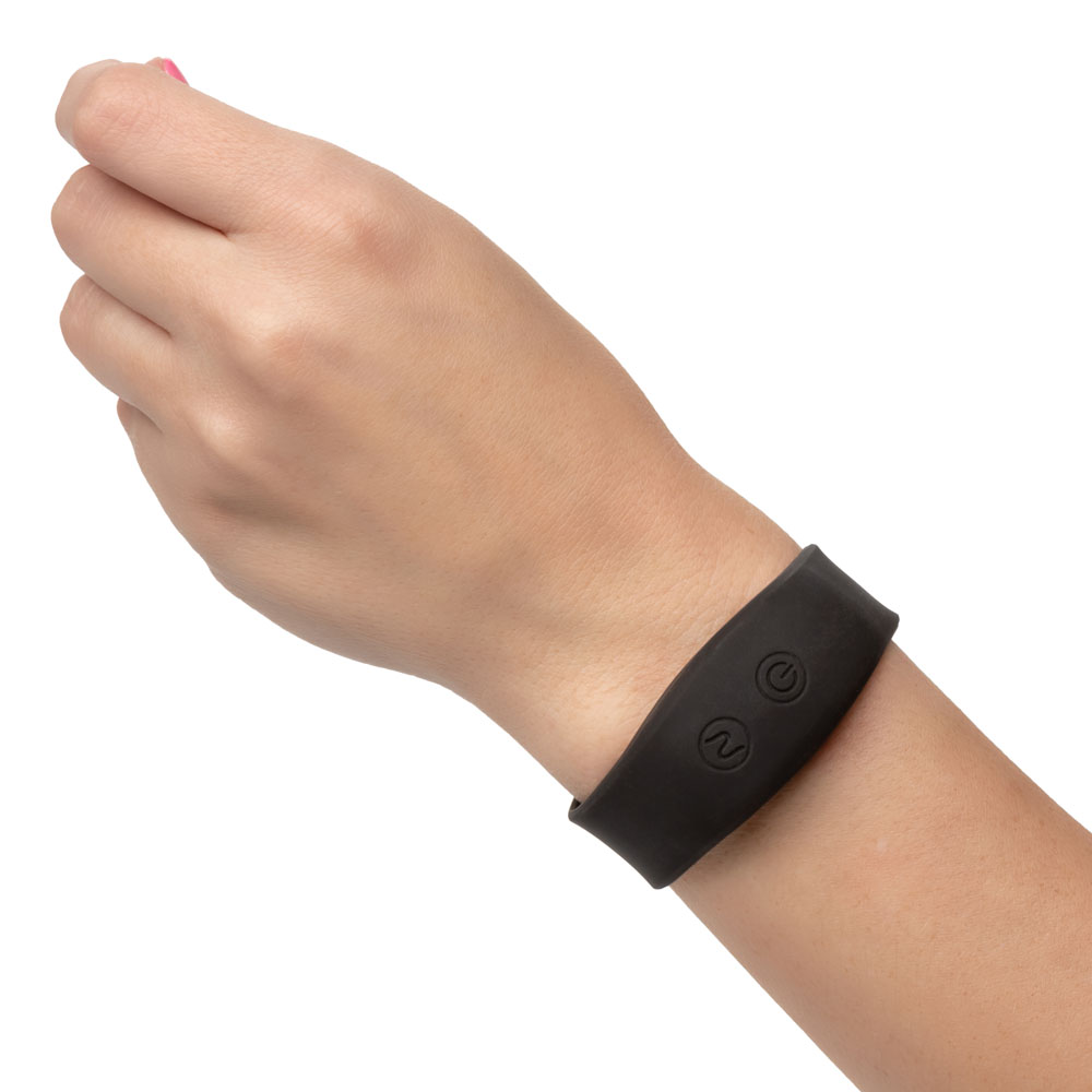 wristband remote accessory 